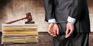White-Collar Crime Lawyer In Thousand Oaks, CA | Simmrin Law Group White-Collar Crime Lawyer In Thousand Oaks, CA
