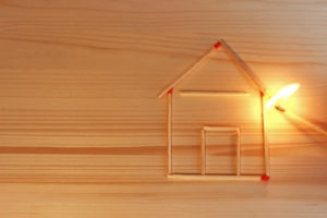Arson Defense Lawyer in Santa Clarita, CA | Simmrin Law Group Arson Defense Lawyer in Santa Clarita, CA