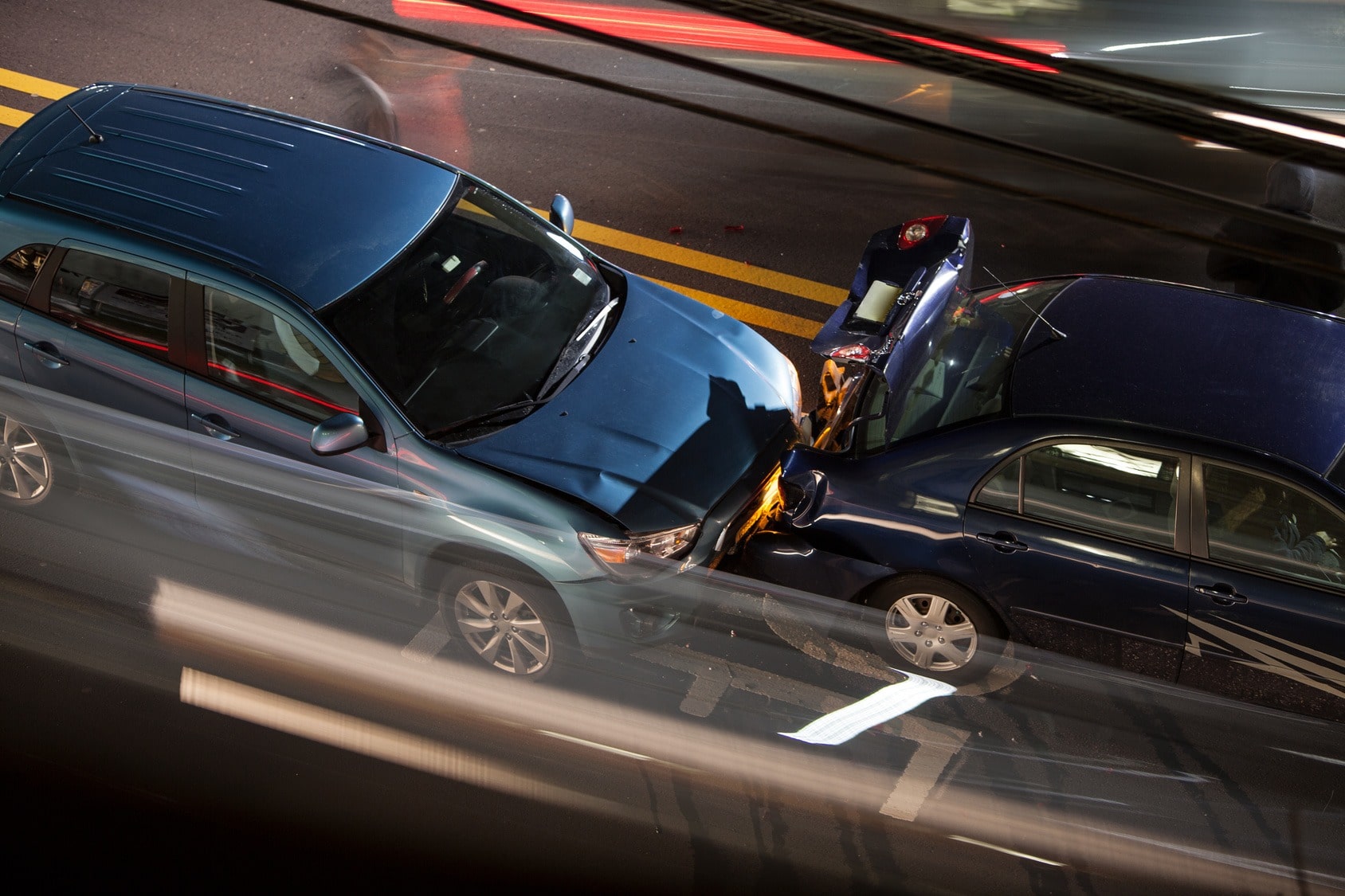 Car Accident Lawyer in Compton Free Consultations 24/7