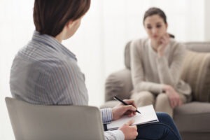 Mental Health Lawyer in Orange County | Free Consultations 24/7 therapist talking to female patient
