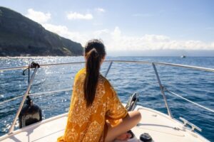 Boating Accident Lawyer in Thousand Oaks | Free Consultations 24/7 woman sitting on boat deck