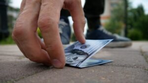 CA Penal Code Section 485: Misappropriation of Lost Property A person finds money on the ground. Learn more about California Penal Code Section 485: Misappropriation of Lost Property.
